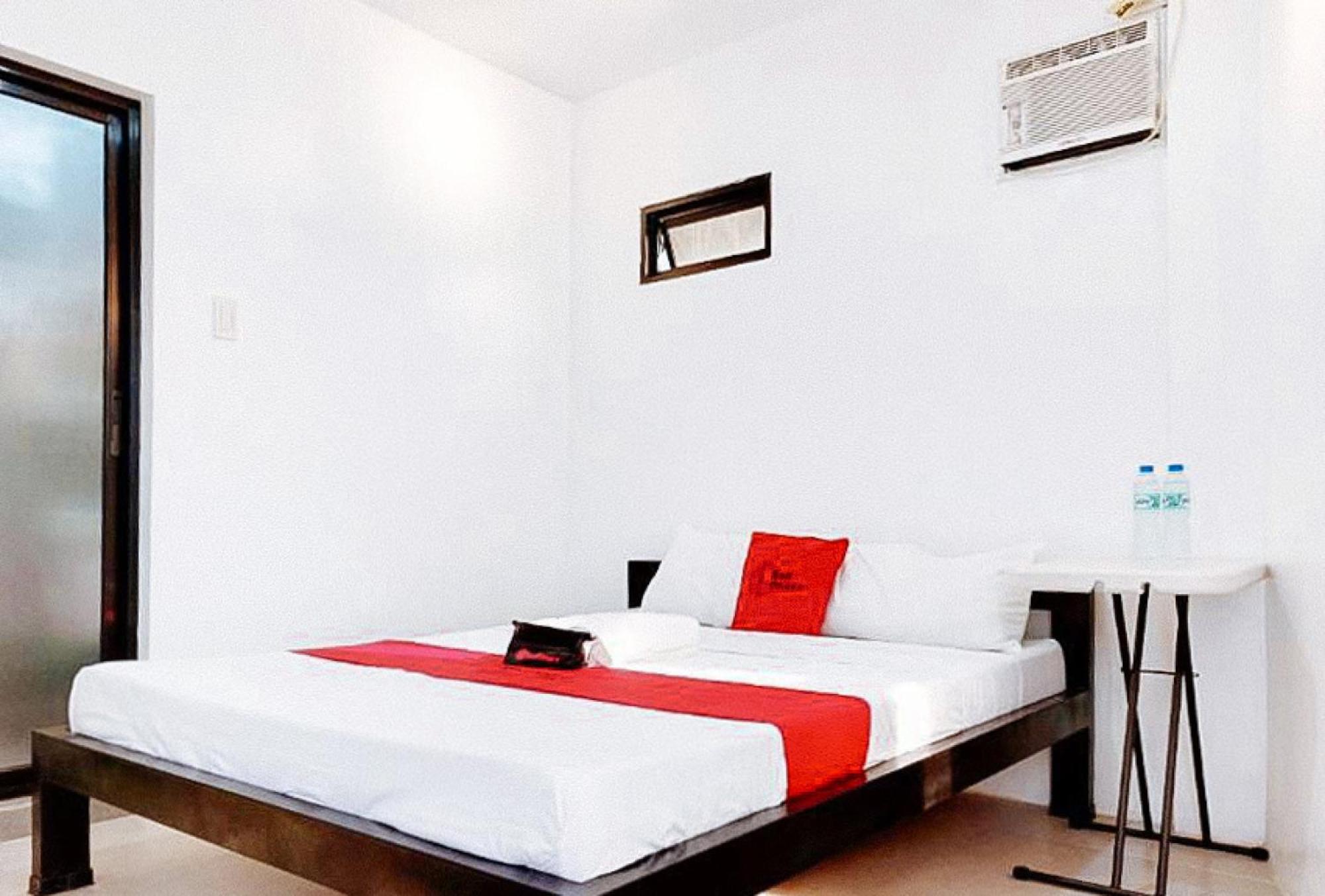 Reddoorz At San Antonio Binan Laguna エクステリア 写真