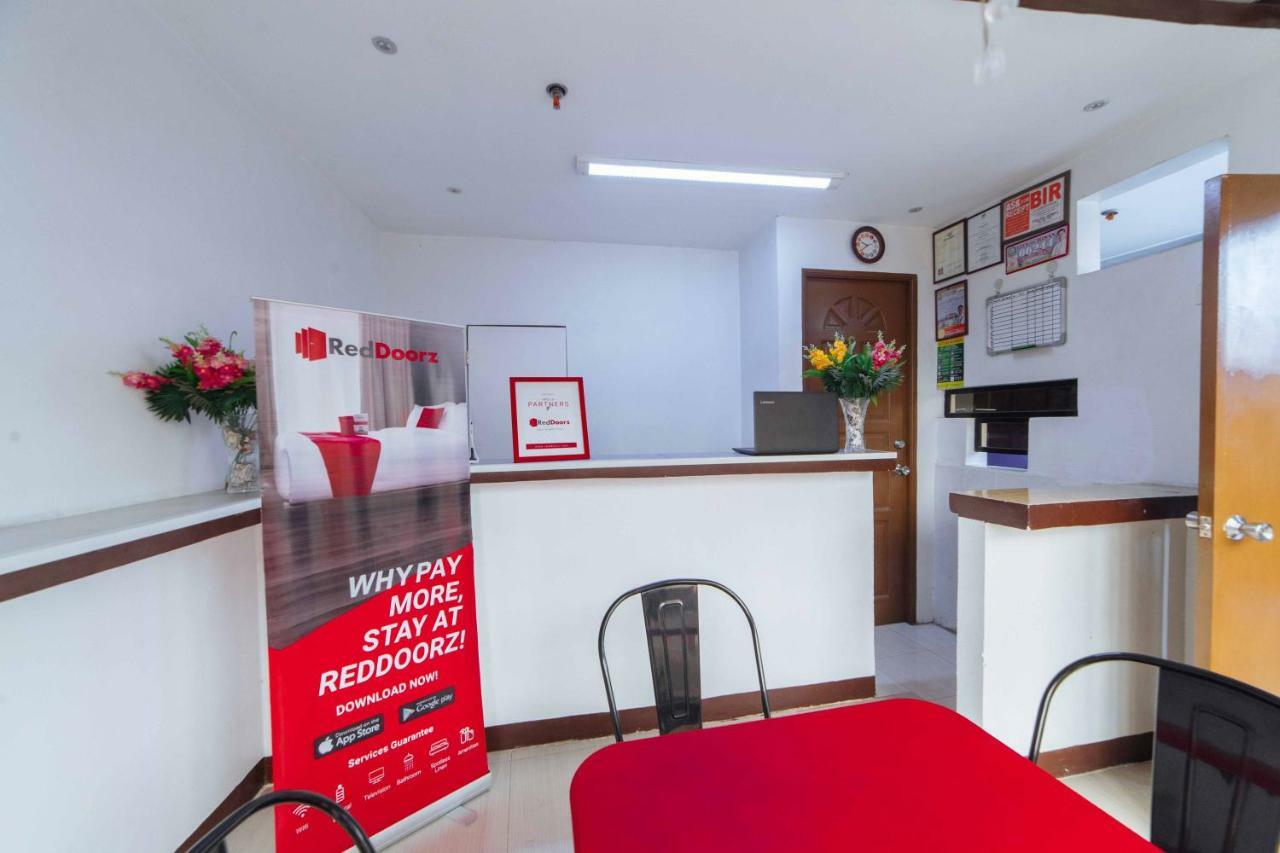 Reddoorz At San Antonio Binan Laguna エクステリア 写真