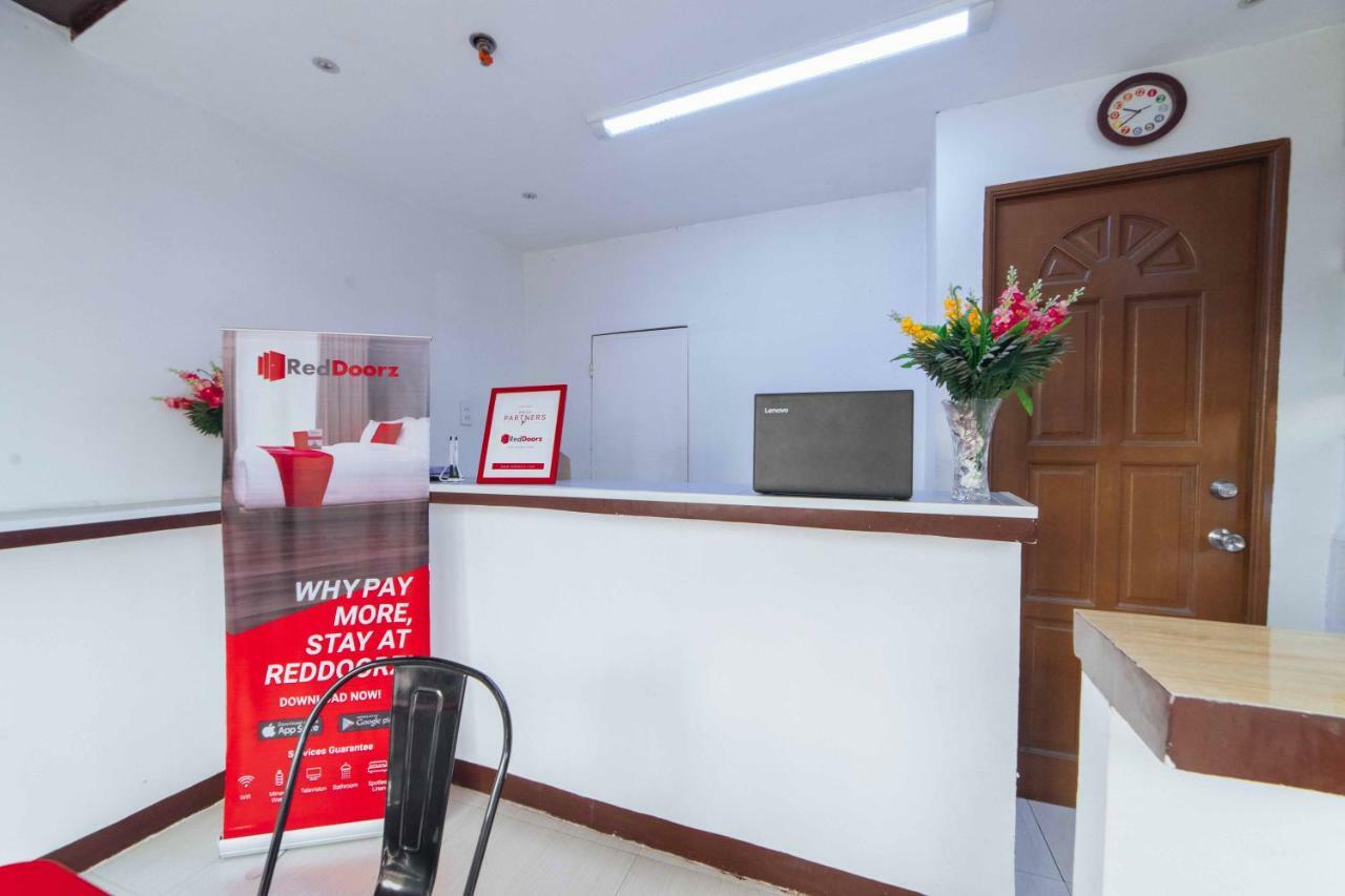 Reddoorz At San Antonio Binan Laguna エクステリア 写真