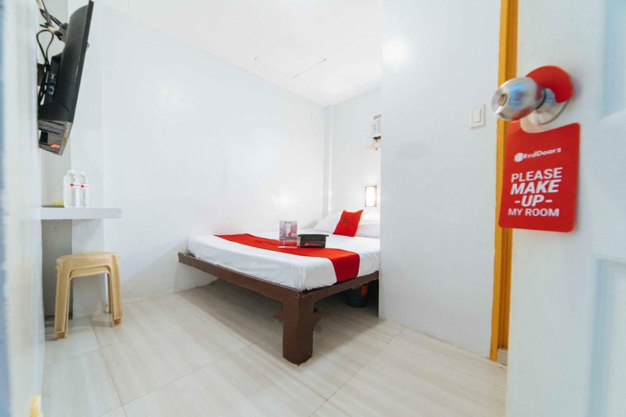 Reddoorz At San Antonio Binan Laguna エクステリア 写真